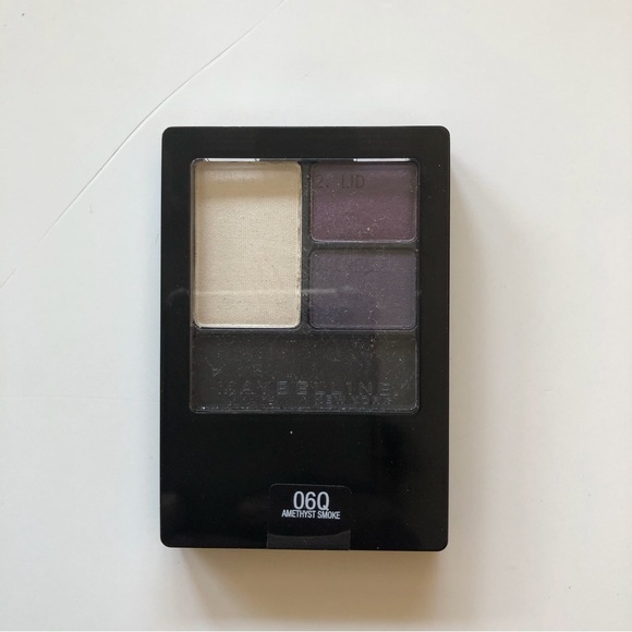 MAYBELLINE Eyeshadow 4 sets WWT - Picture 11 of 12